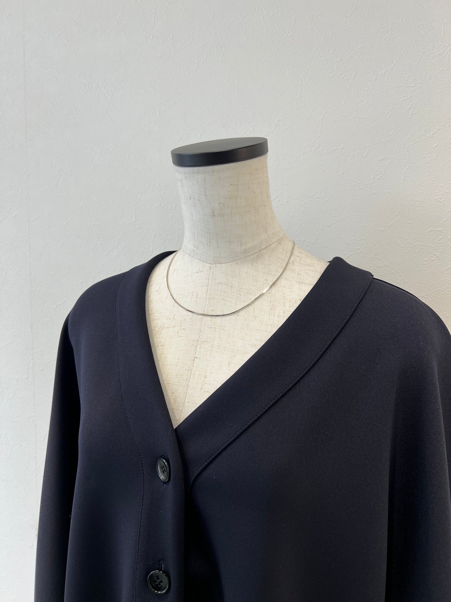 スネークチェーンマグネットネックレス