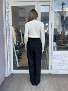 カットデザインリブニット