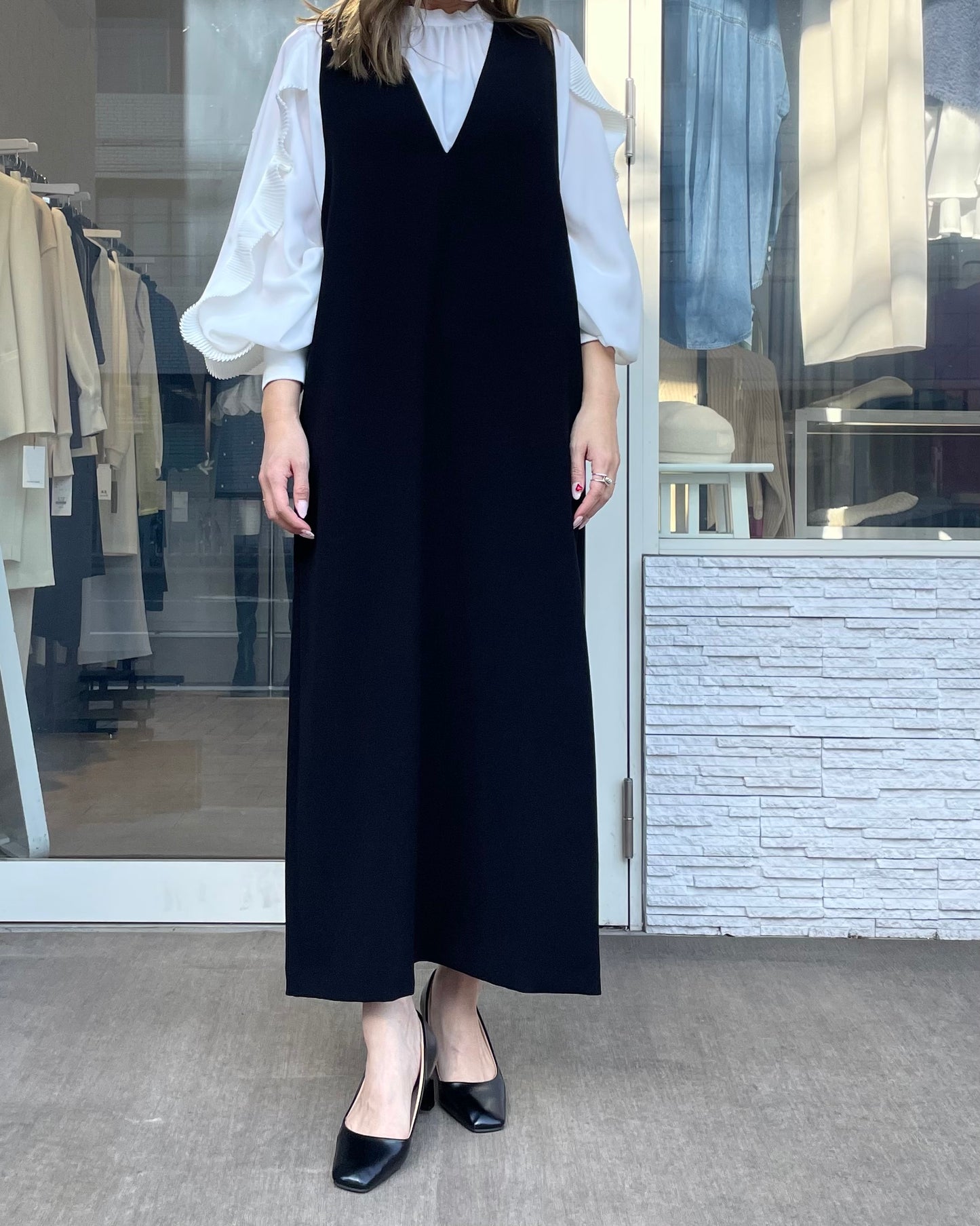 Vネックジャンパースカート