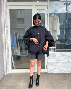 ボリュームスリーブブラウス