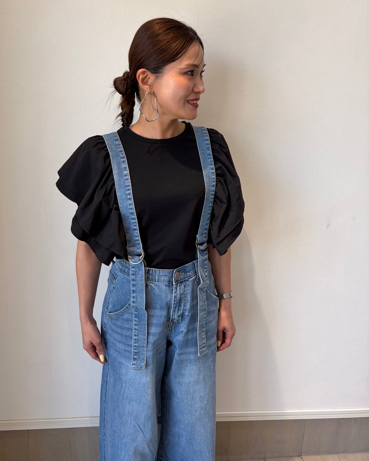 ドッキングフリルTシャツ