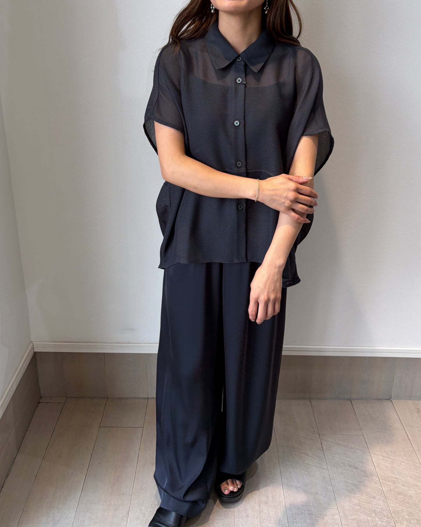 メッシュシアーシャツ