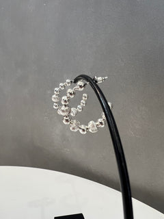 ボールフープピアス