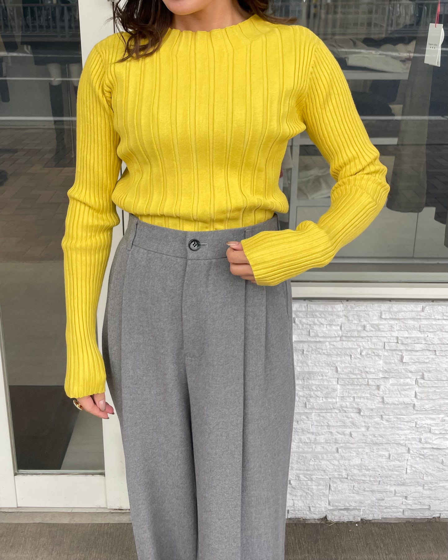 タイトリブニット