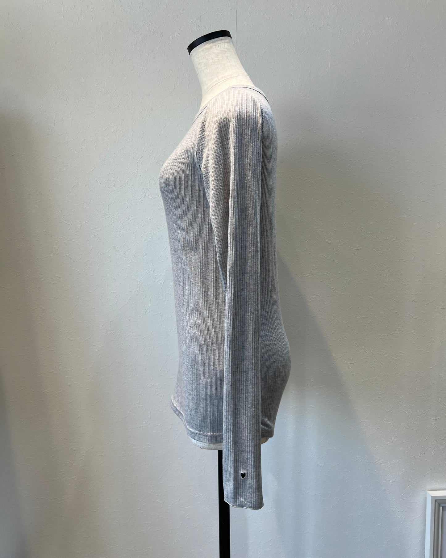 ♡シルクカシミヤブレンドクルートップス