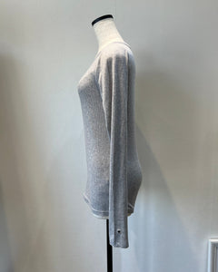 ♡シルクカシミヤブレンドクルートップス