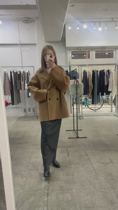 ぺコラムウールミドルコート