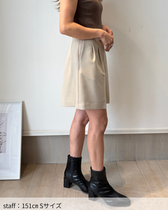 イージーショートパンツ